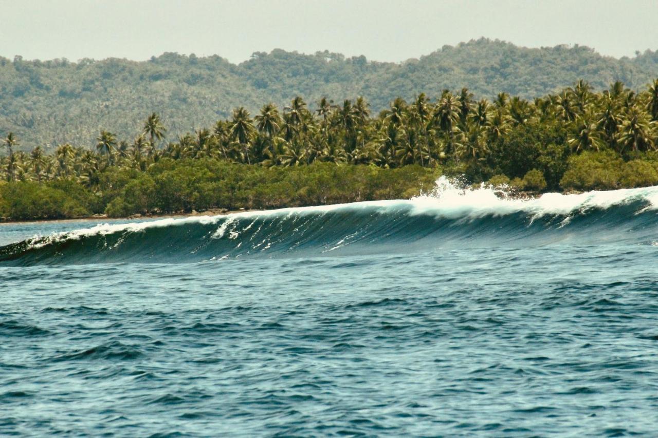 "Triangle Hut" Camp Fuego Siargao Hotel Catangnan Luaran gambar